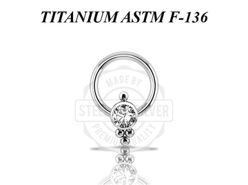 Кольцо из титана с кластером Swarovski